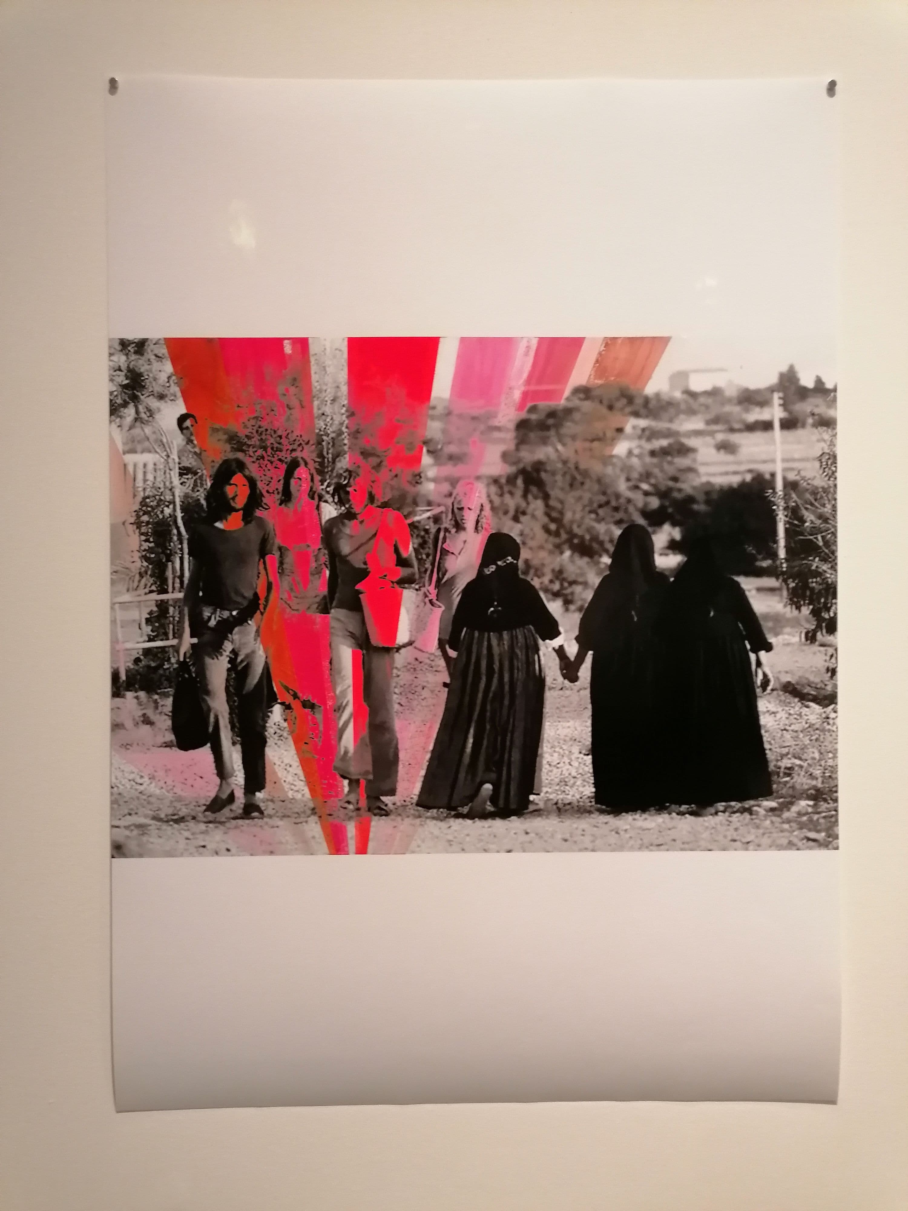 Übermaltes Foto. Annette Riemann. (Foto: Nadja Breger)Foto. Annette Riemann. (Foto: Nadja Breger)